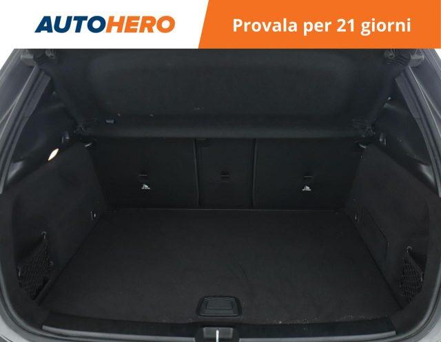 MERCEDES-BENZ GLA 200 Automatic Premium