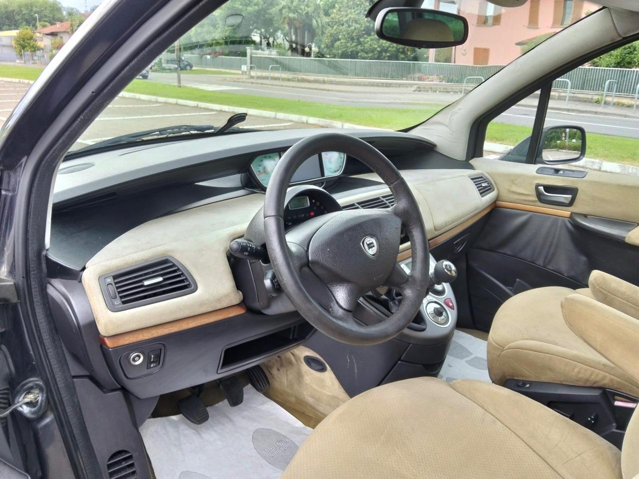Lancia Phedra 2.2 JTD 128Cv*Alcantara*Xenon*Navi*Cruise