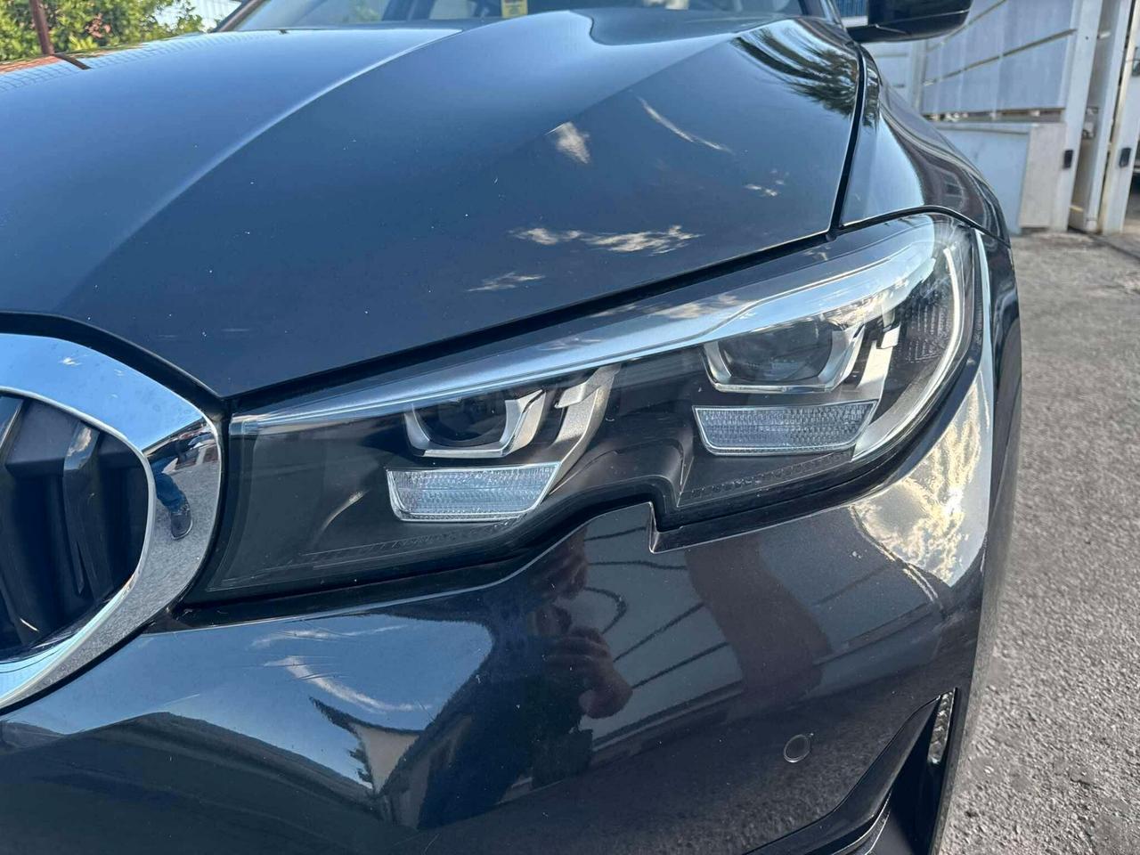 Bmw 330 330e xDrive Sport-2021
