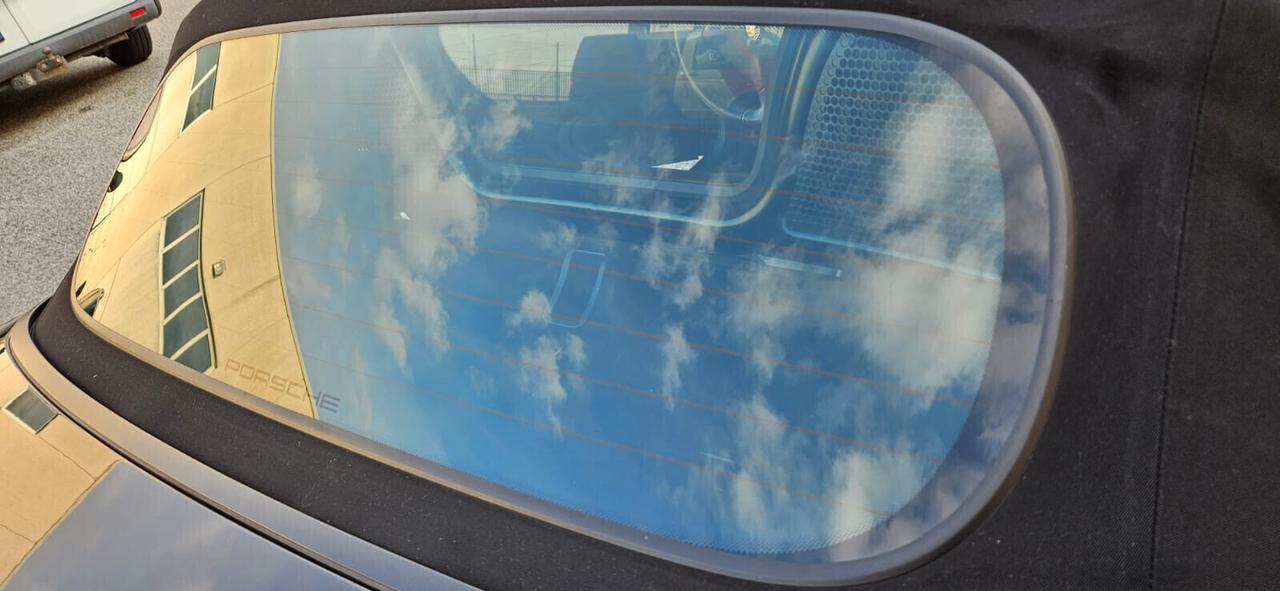 Porsche Boxster 3.2i 24V cat S