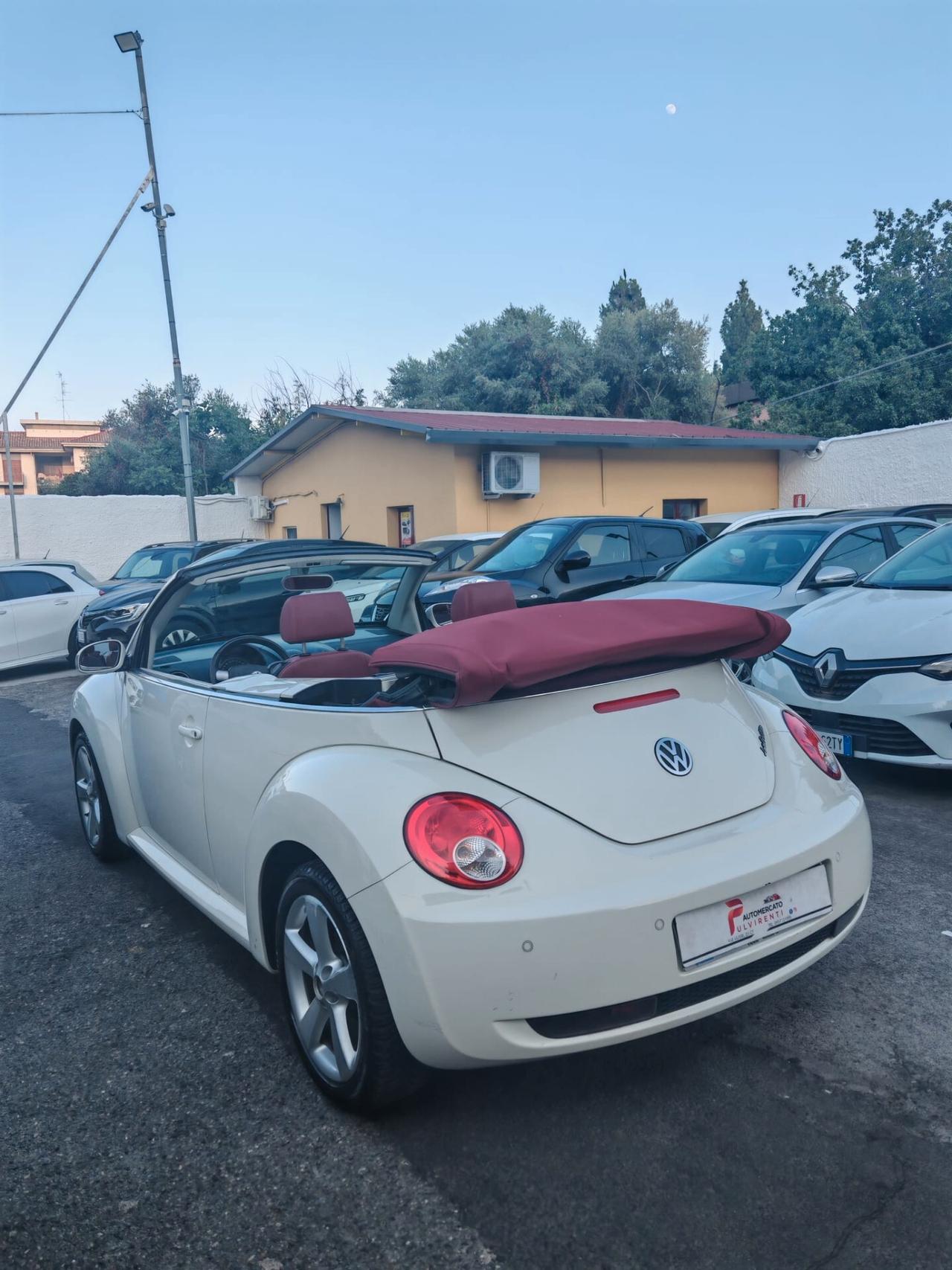 Volkswagen New Beetle 1.9 TDI 105CV Cabrio Lim. Red Edt.