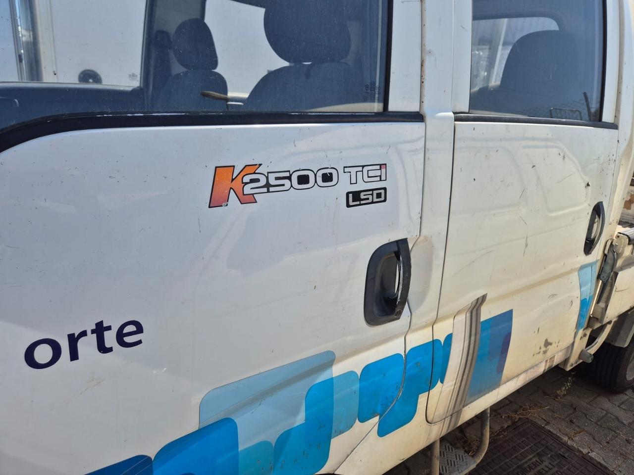 Kia K2500 2.5 TDI Autocarro