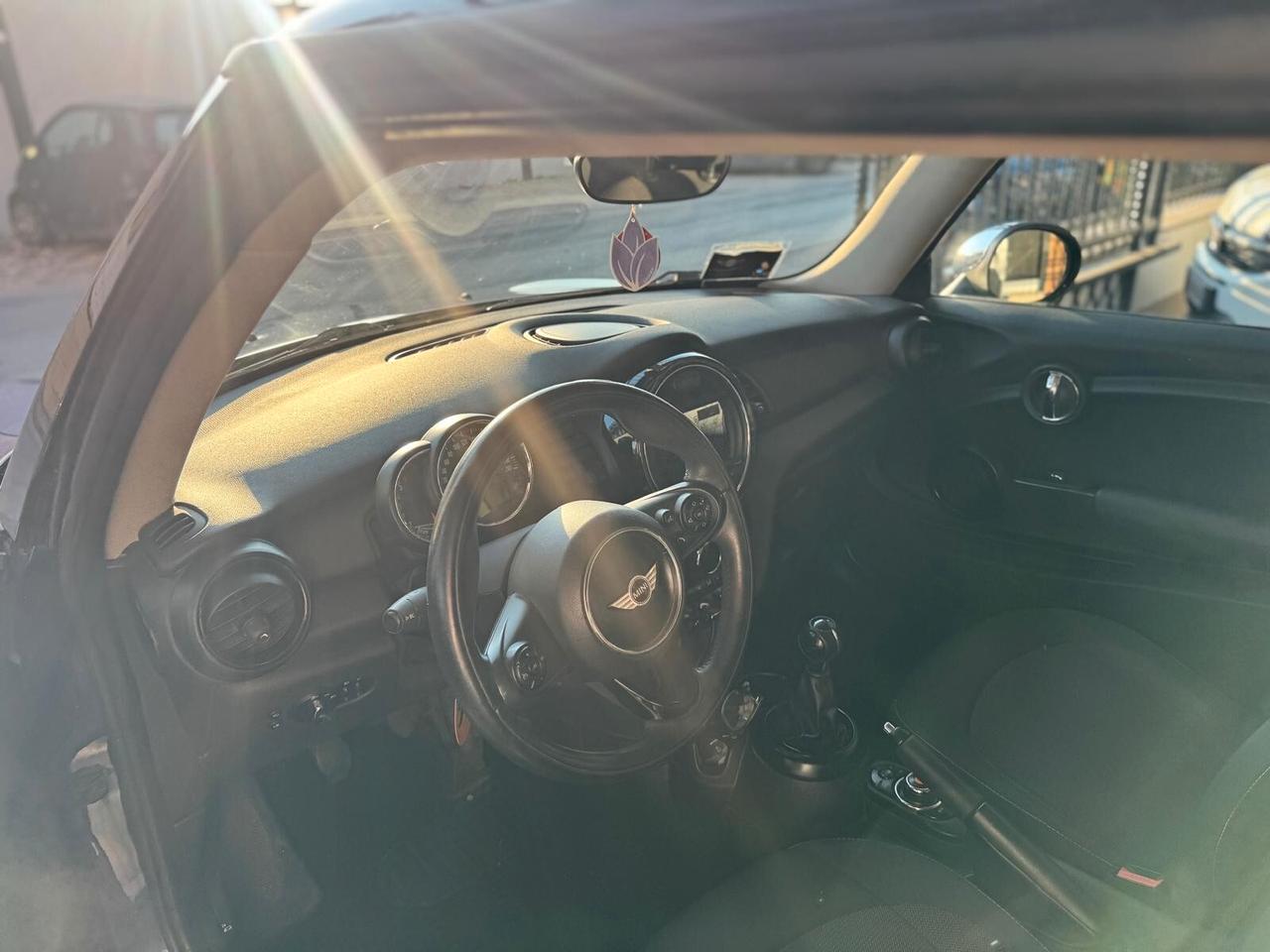 Mini Mini 1.5 Cooper One D 95cv Neopatentati