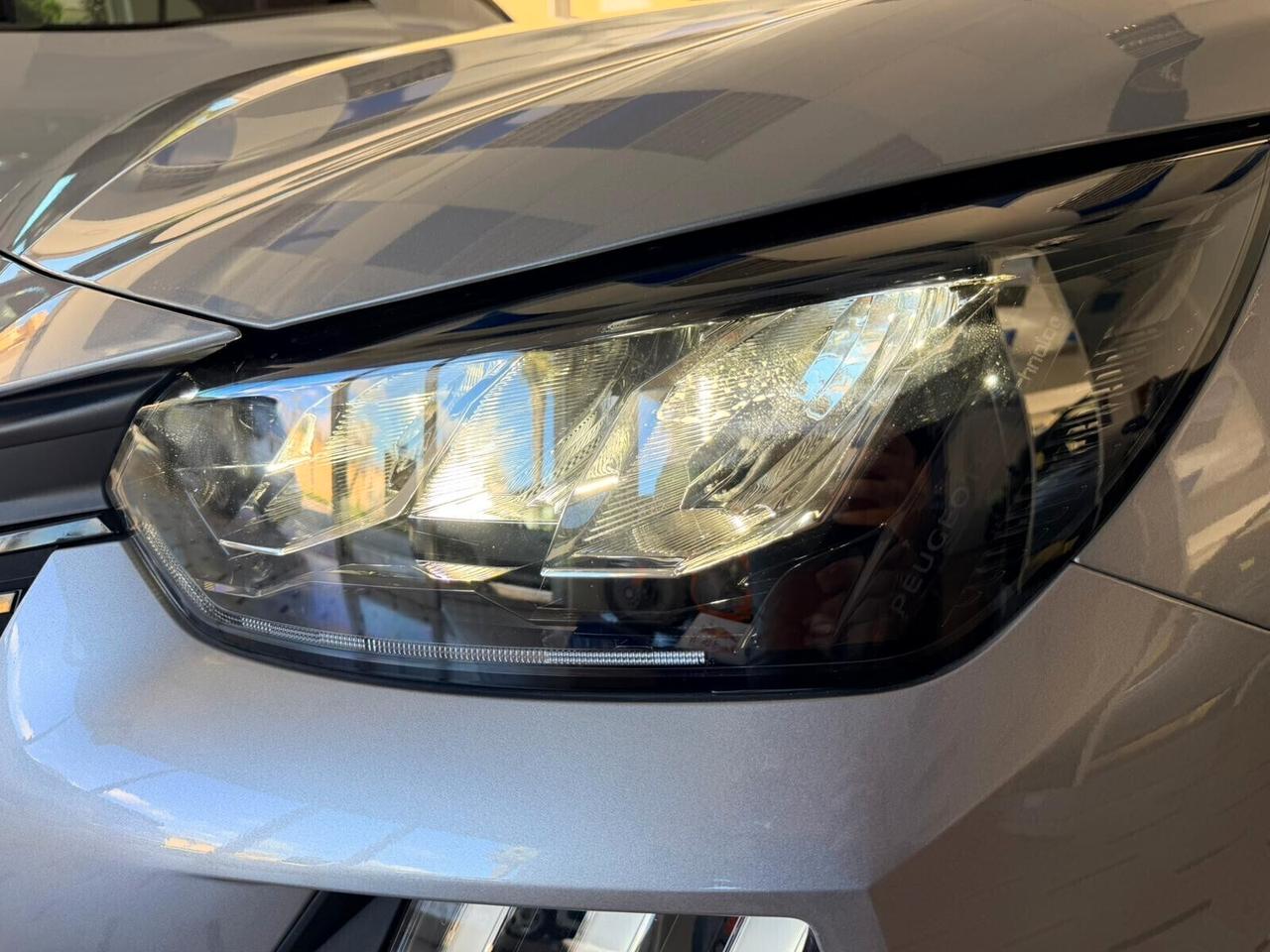 Peugeot 208 Allure 1.2 100CV