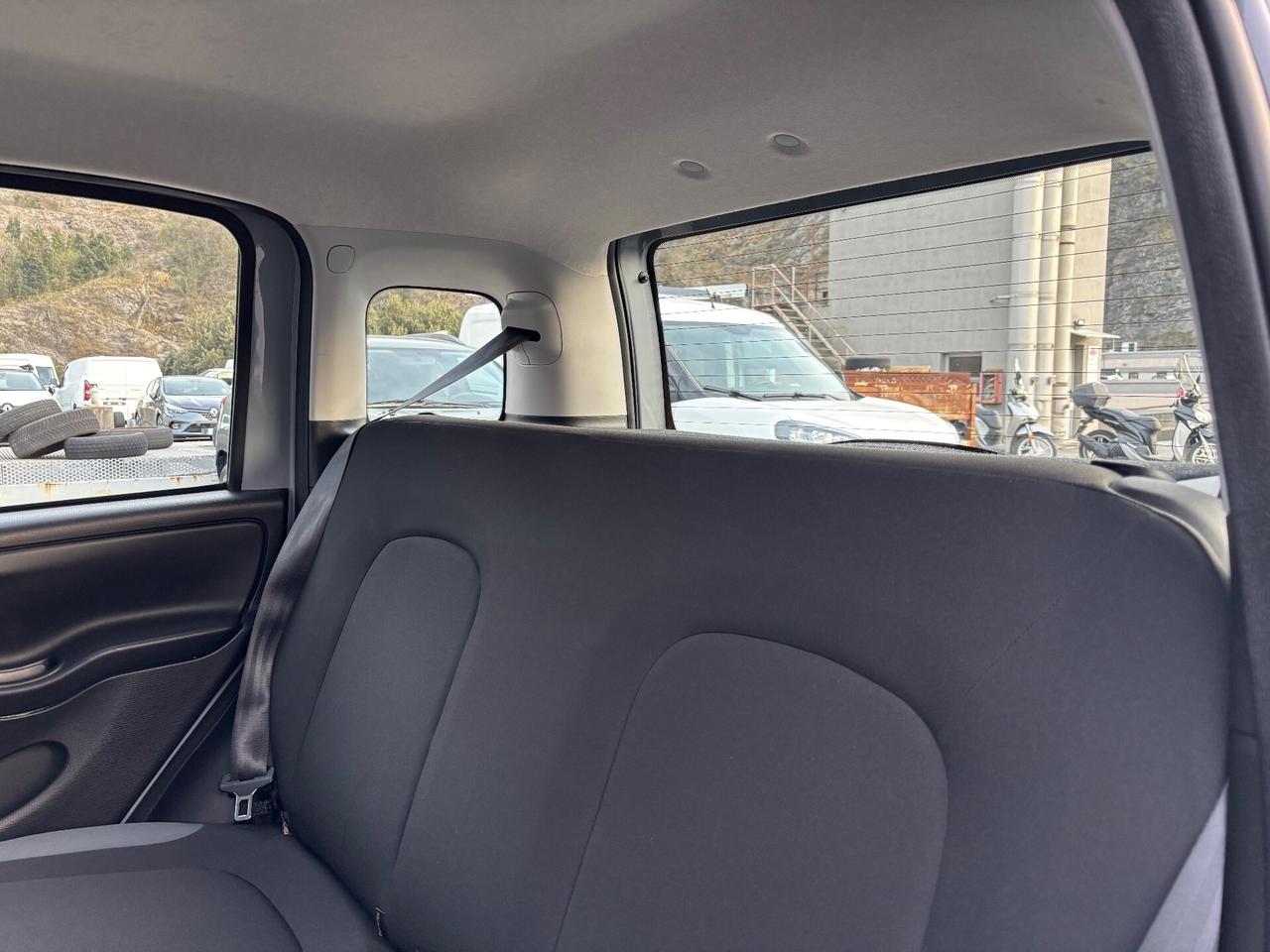 FIAT PANDA 1.0 BENZINA/HYBRID 70cv NEOPATENTATI 2021