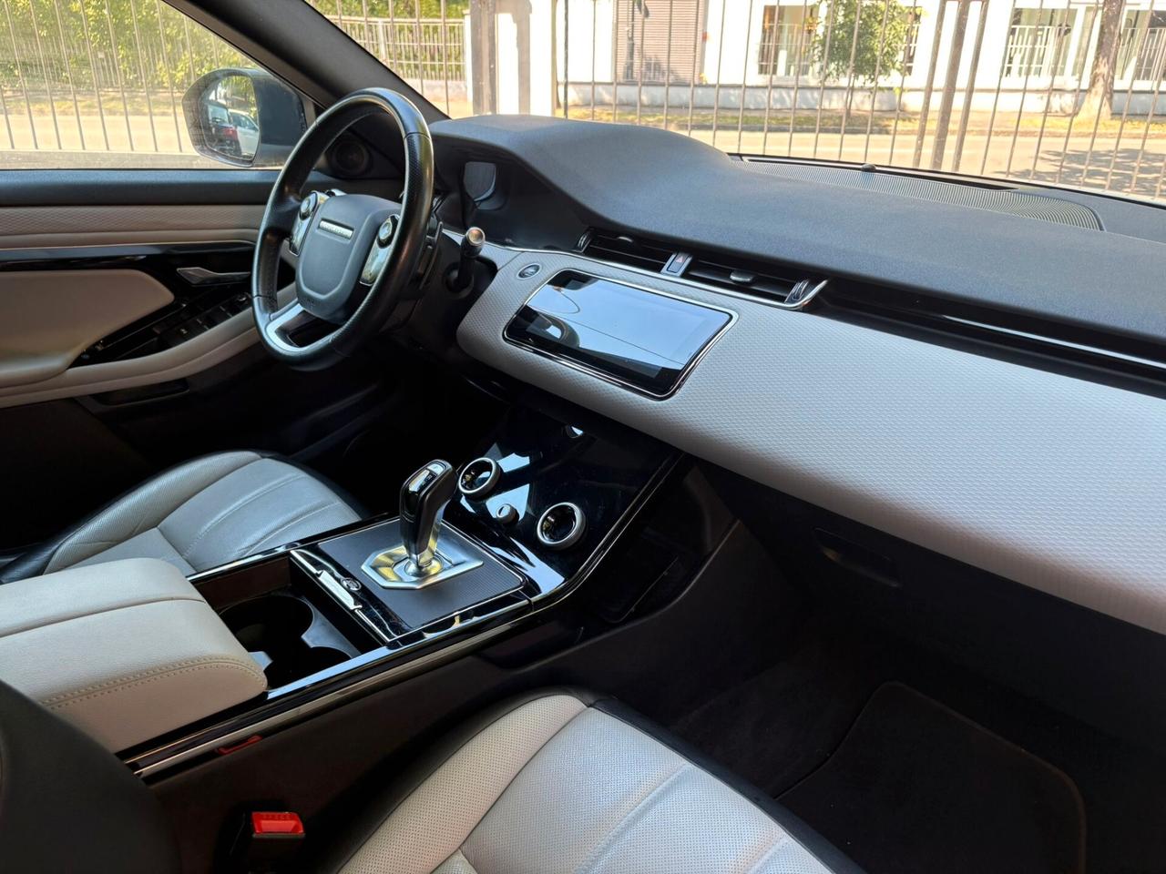 Land Rover Range Evoque 2.0D I4-L.Flw 150 CV R-Dynamic S