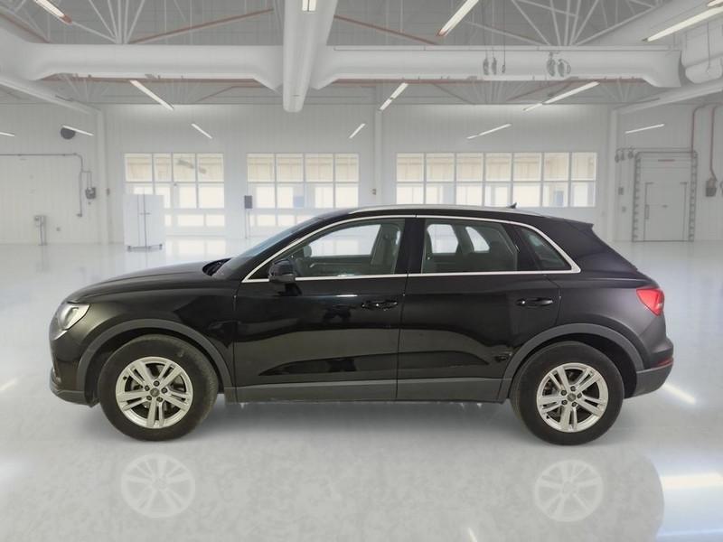 AUDI Q3 35 TDI S tronic Business