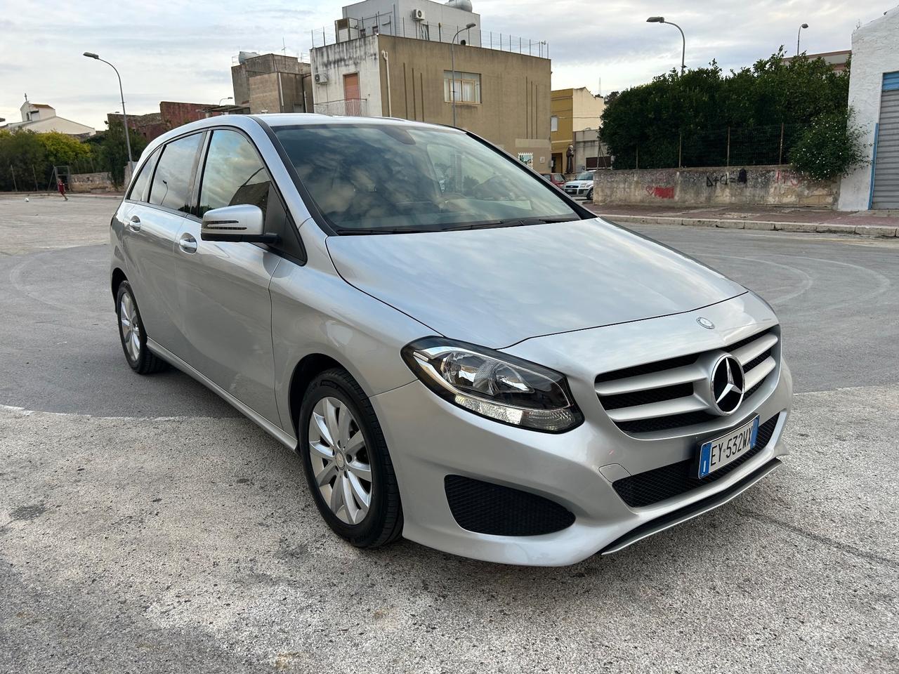 Mercedes-benz B 180 CDI Premium