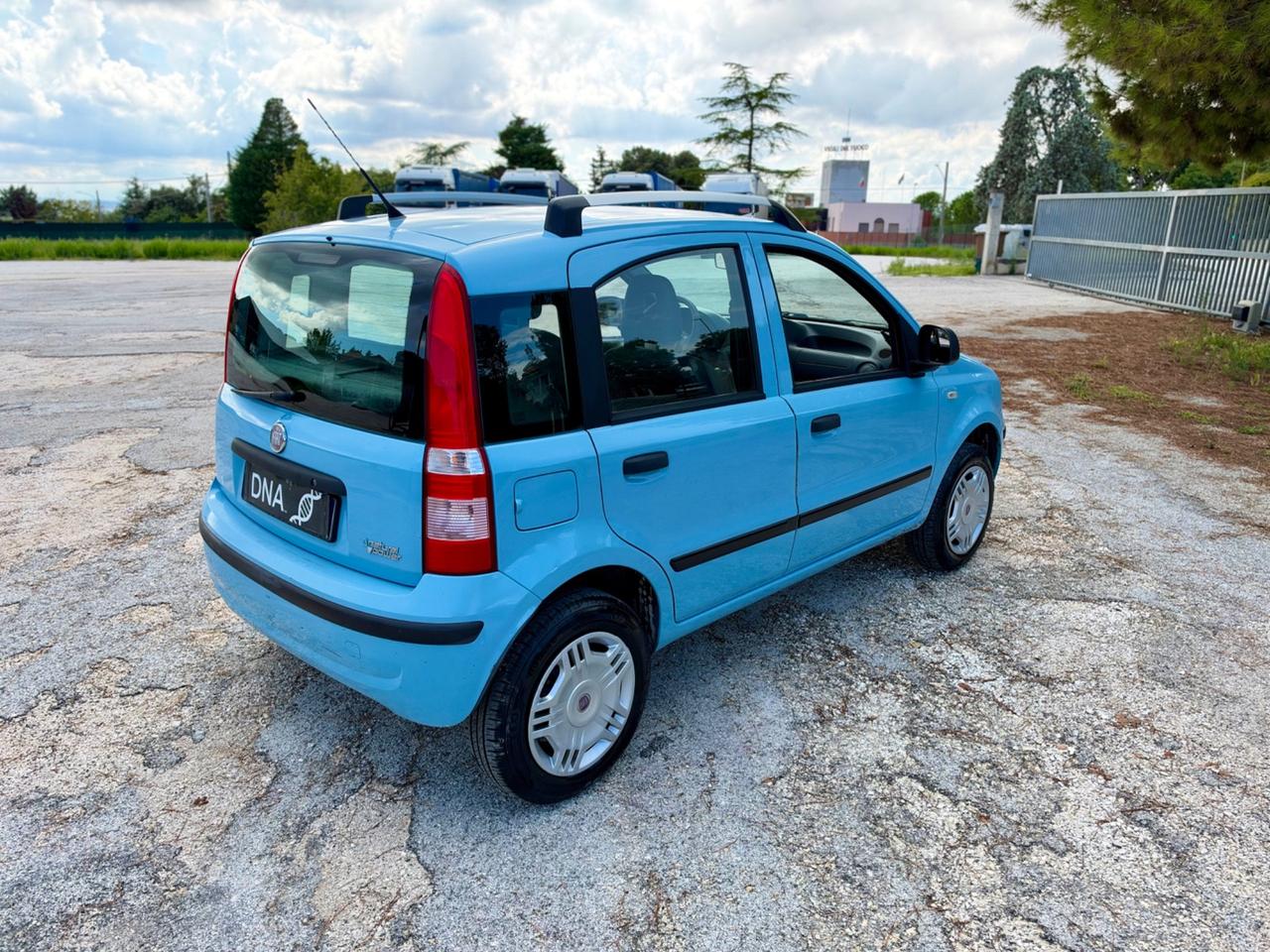 Fiat Panda 1.4 Natural Power benzina metano Neopatentati