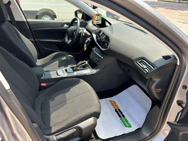 PEUGEOT 308 BlueHDi 130 S&S EAT8 Active Business