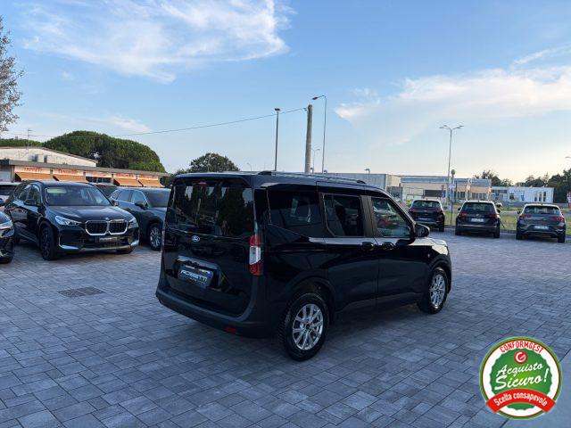 FORD Tourneo Courier 1.0 EcoBoost Titanium ANCHE NEOPATENTATI
