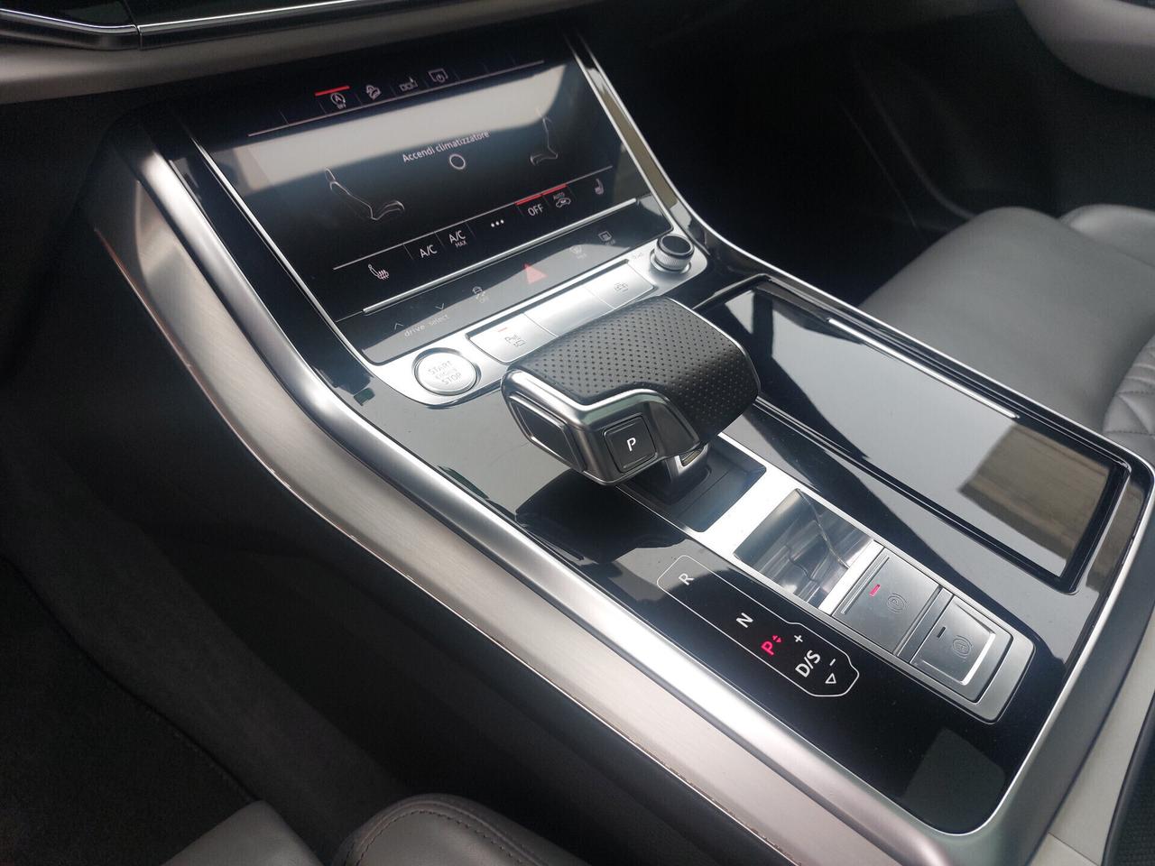 Audi Q7 50 TDI quattro tiptronic Sport Plus