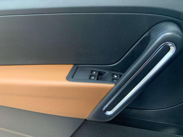 Volkswagen Maggiolino Maggiolino Cabrio 2.0 tdi Sport 140cv dsg
