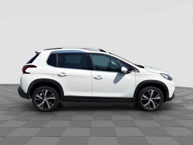 PEUGEOT 2008 2008 BlueHDi 120 S&S Allure