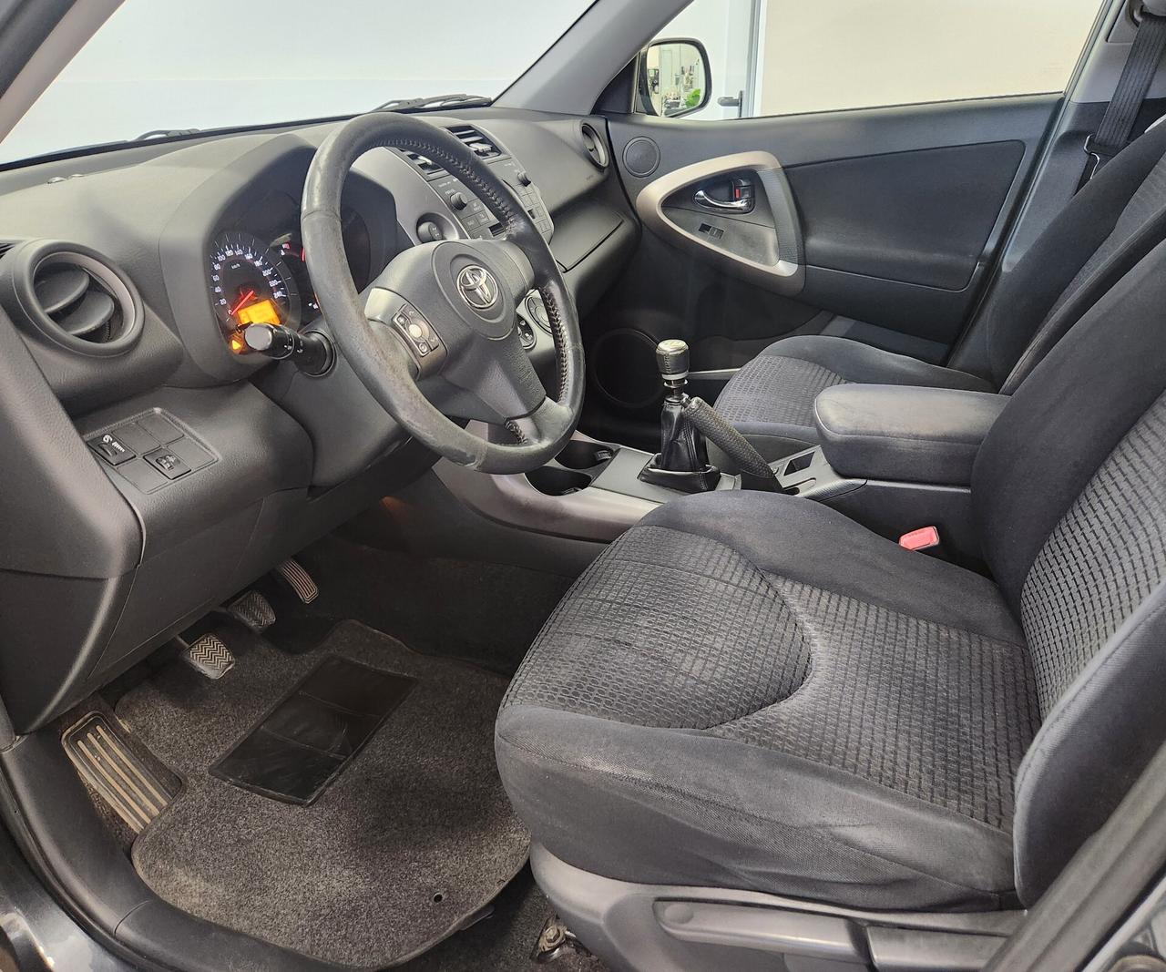 Toyota RAV 4 RAV4 Crossover 2.2 D-4D 136 CV Sol