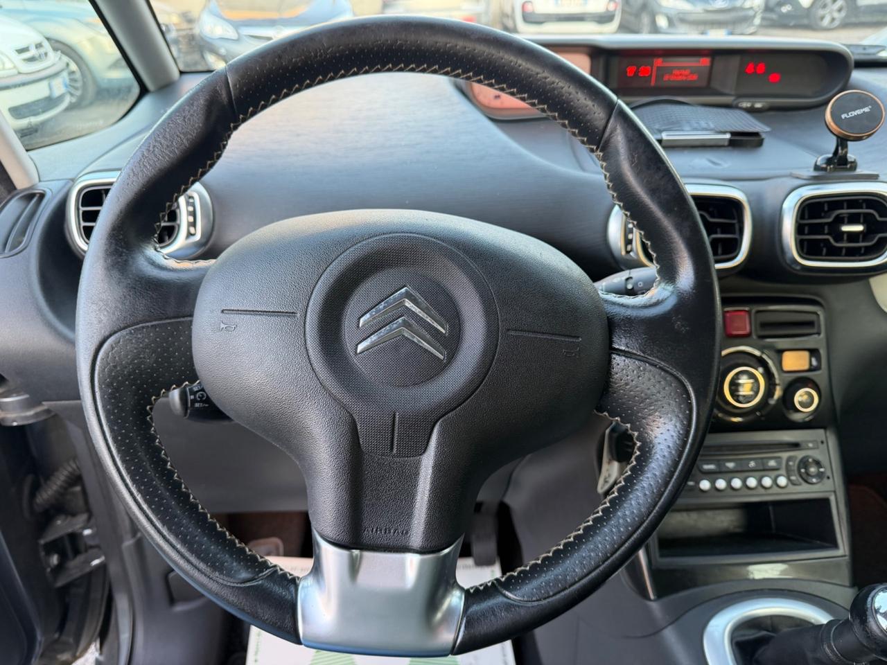 Citroen C3 Picasso 1.6 VTi 120 Exclusive Theatre