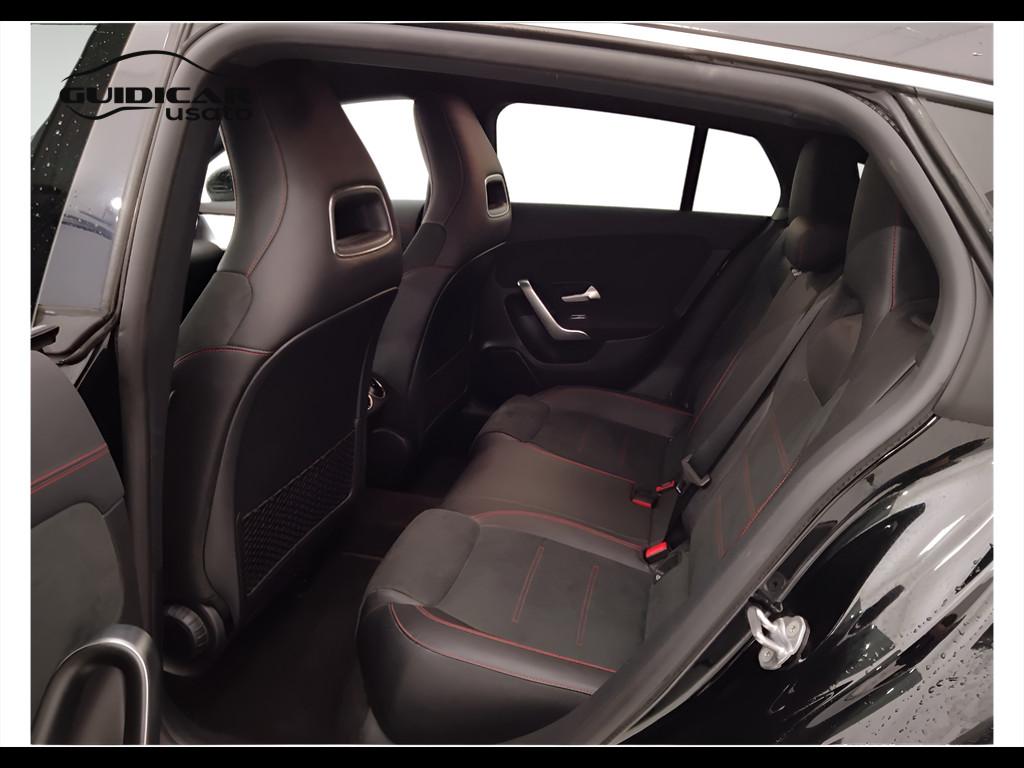 Mercedes-Benz CLA Sh.Brake - X118 - CLA Shooting Brake 200 d Premium auto