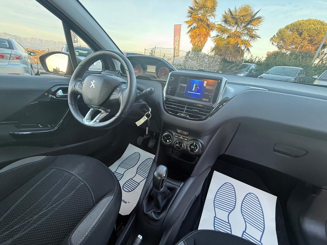 Peugeot 208 1.6 e-HDi 92 CV Stop&Start 5 porte Allure