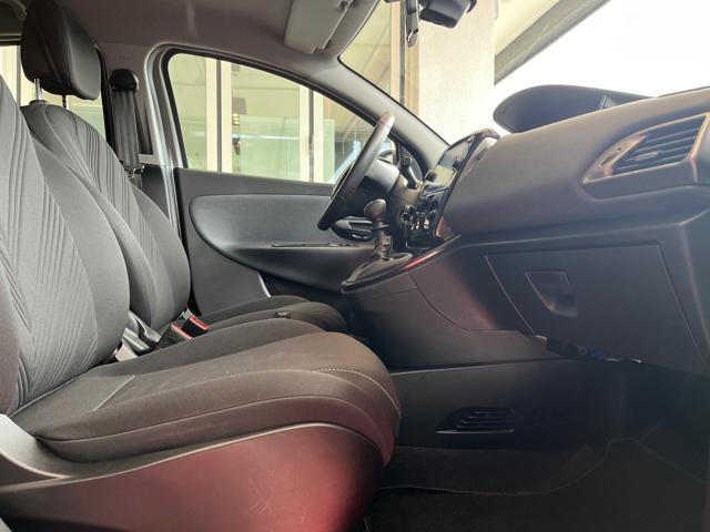 LANCIA Ypsilon 1.0 FireFly 5 porte S&S Hybrid Gold