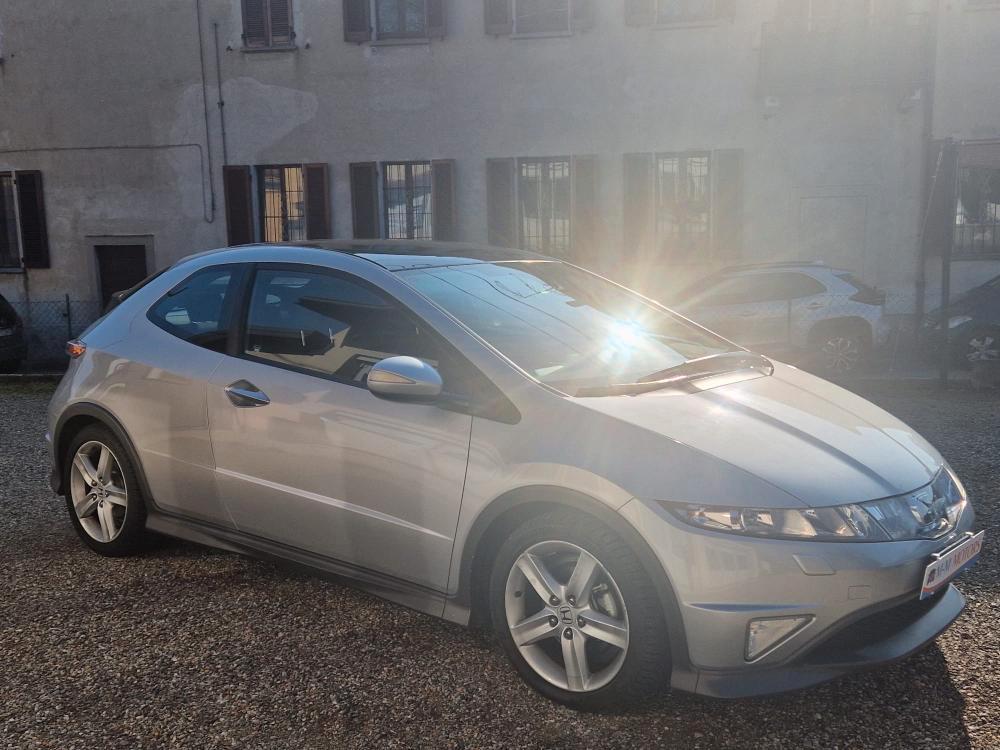 Honda Civic 5 Porte Civic 5p 1.8 i-vtec Exclusive Leather LE (executive) i-pilot i-shift