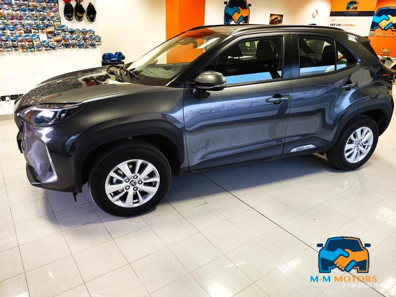 Toyota Yaris Cross 1.5h Active fwd 115cv e-cvt