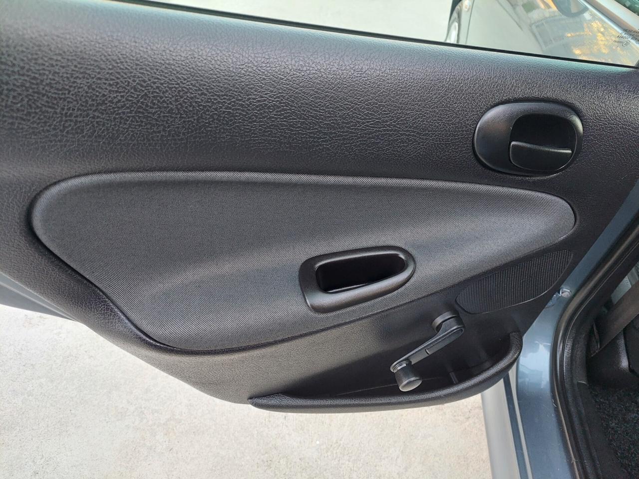 Peugeot 206 1.4 HDi 5p. Soli 148.000km