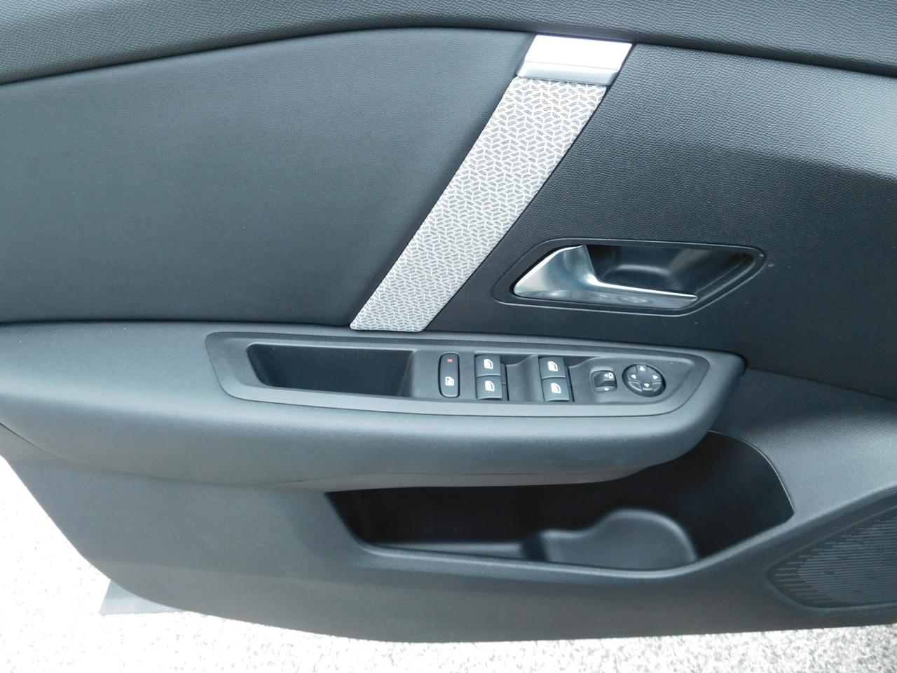 Citroen C4 X PureTech 130 S&S EAT8 Max