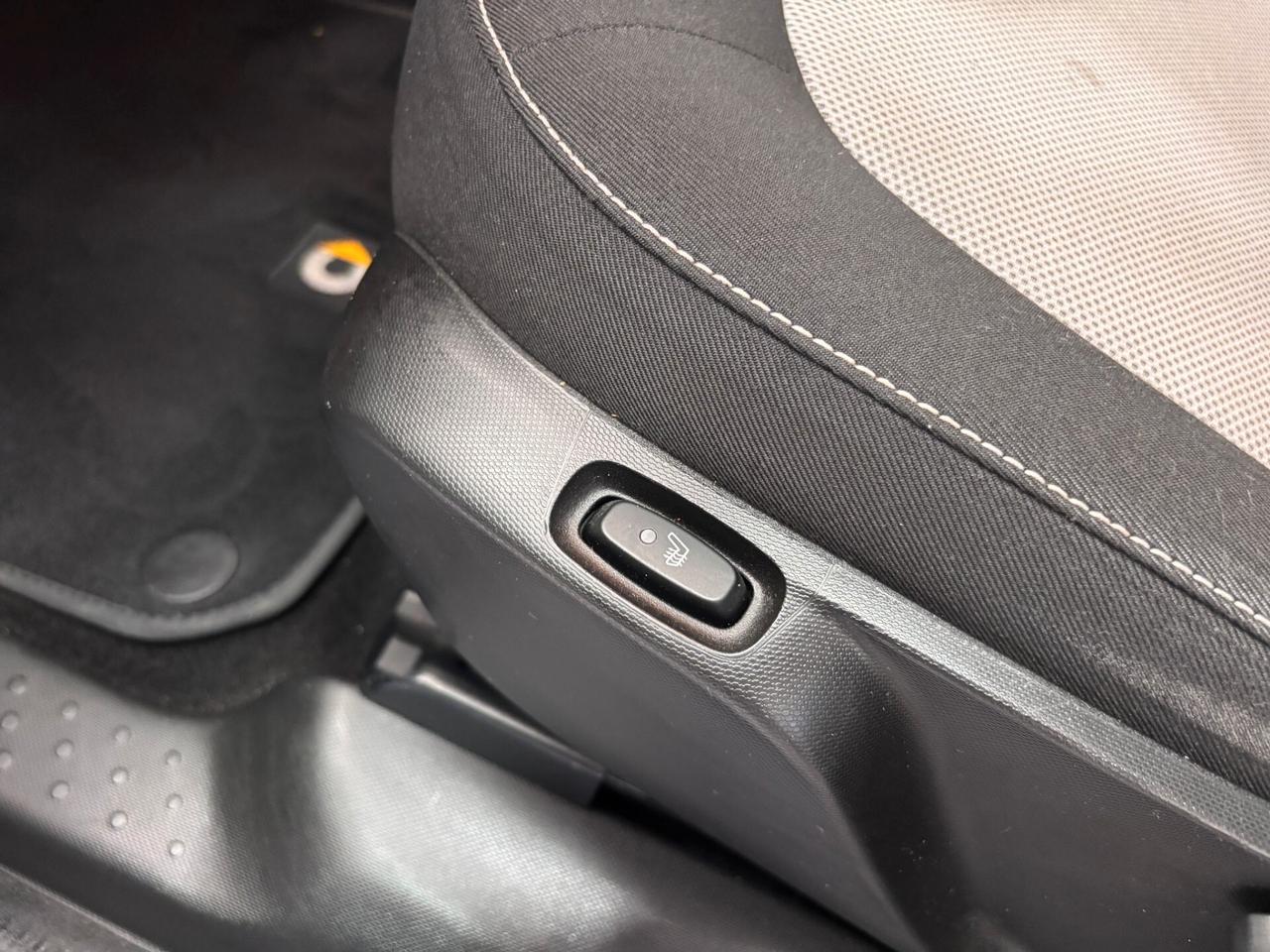 SMART FORFOUR 1.0 TWINAMIC PASSION 71CV LED-CLIMA