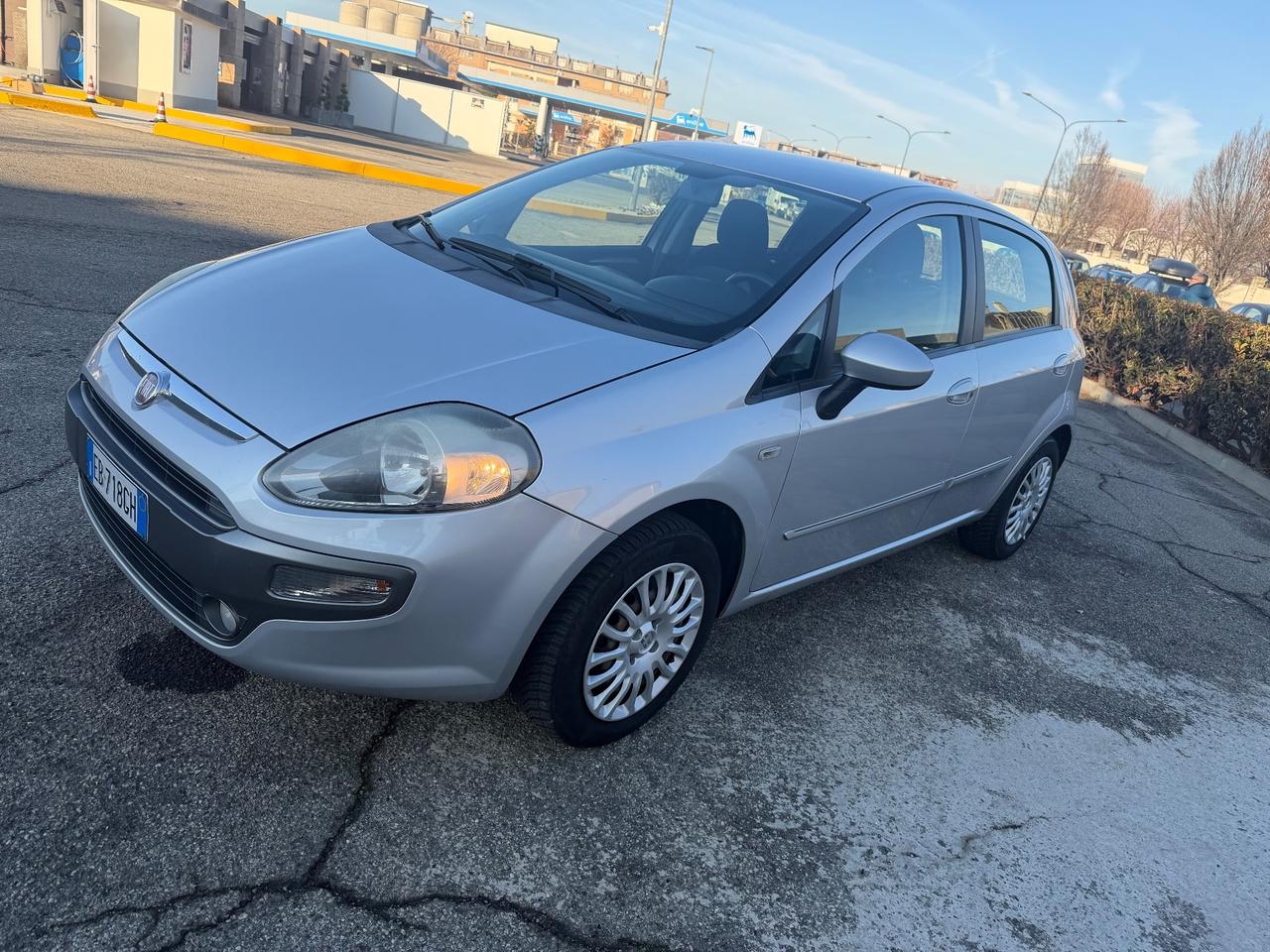 Fiat Punto Evo 1.4 5 porte Dynamic GPL