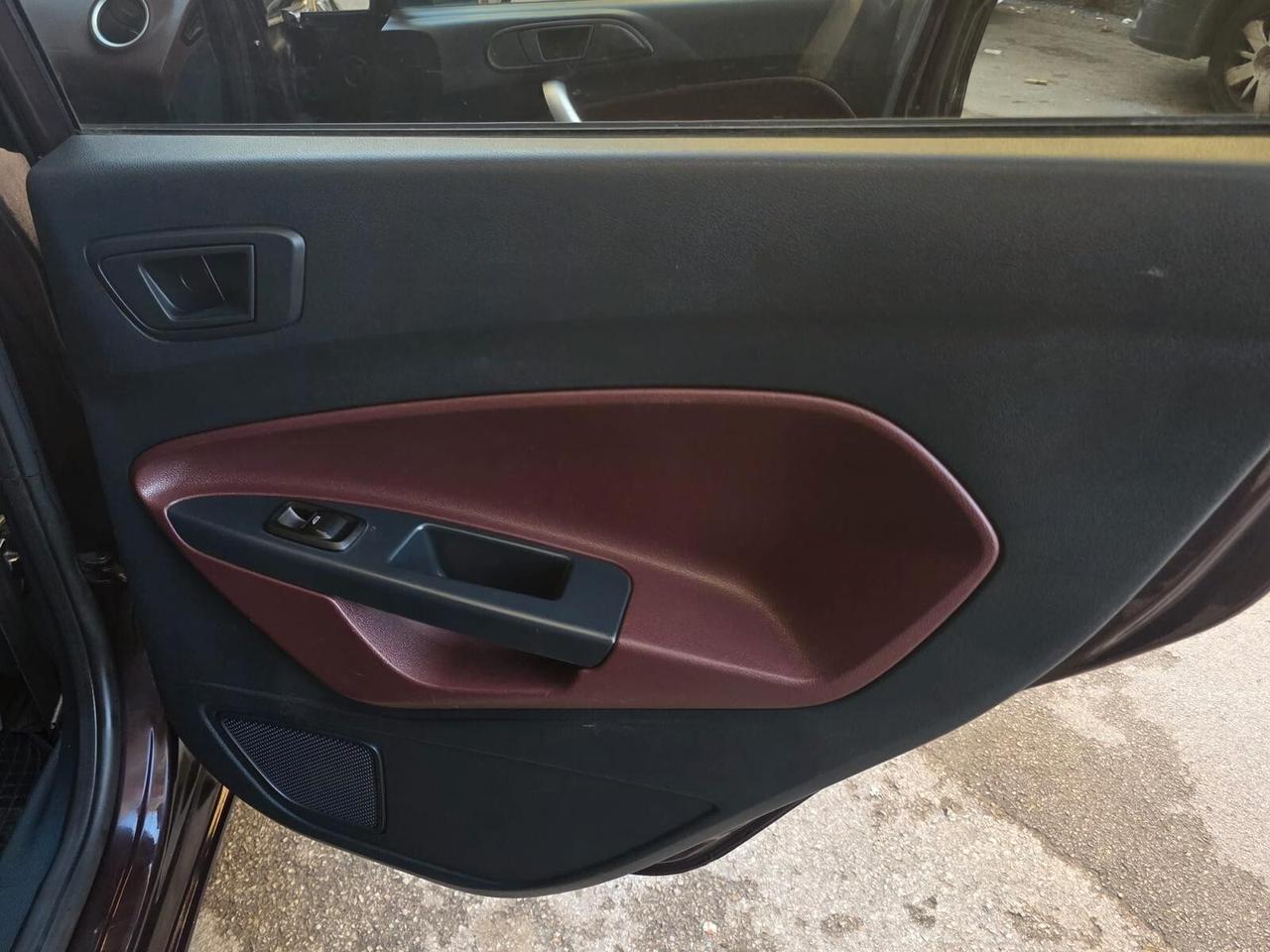 Ford Fiesta Fiesta+ 1.4 5 porte Bz.- GPL