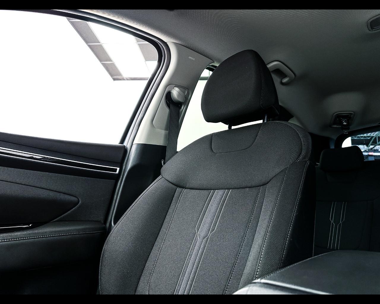 HYUNDAI Tucson 3ª serie - Tucson 1.6 HEV aut. Exellence