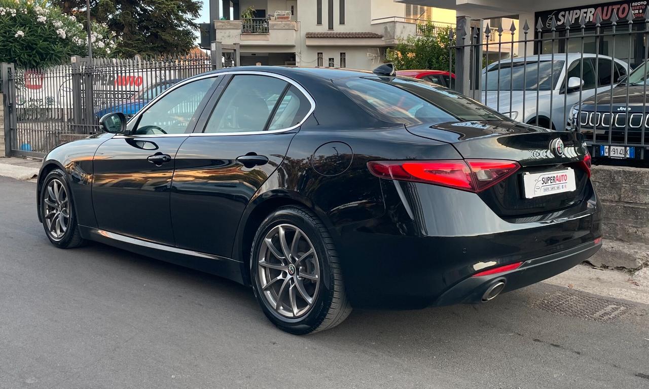 ALFA ROMEO Giulia 2.2 Turbodiesel 150CV AT8 SUPER