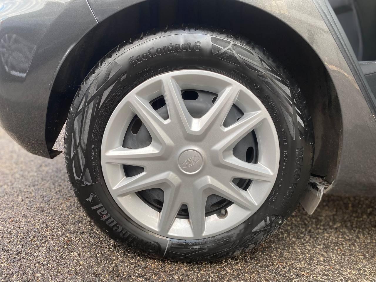 Ford Fiesta 1.1 75 CV 5 porte Connect