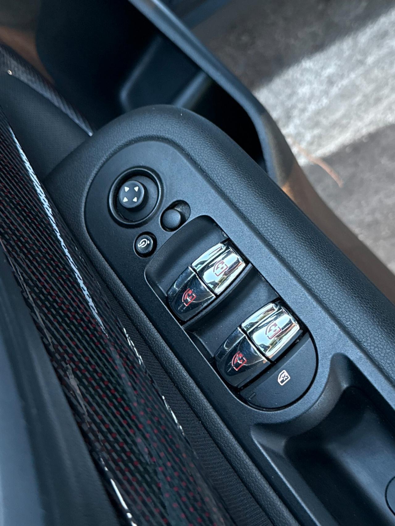 Mini Cooper 2.0D Clubman Hype LUCI AMBIENT 2019