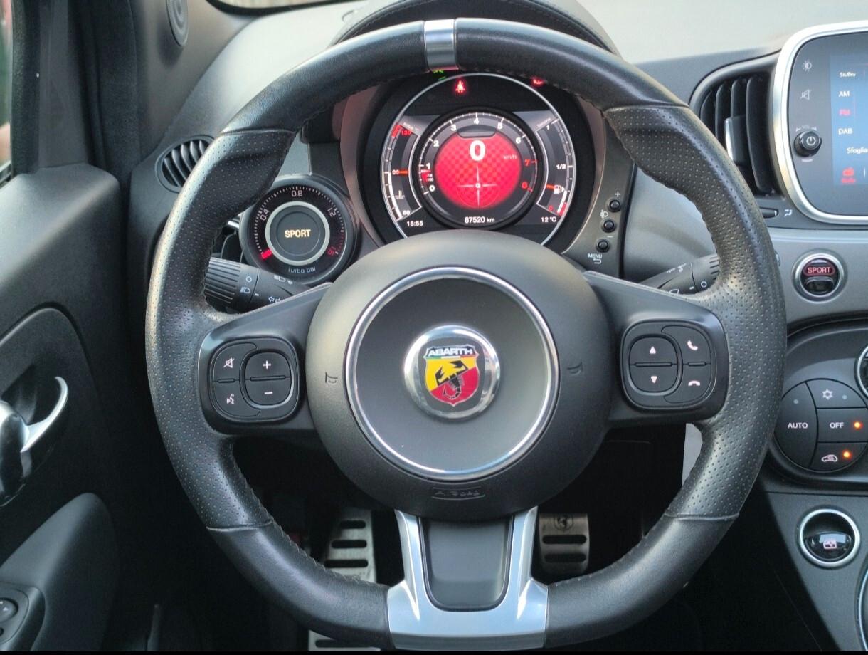 Abarth 595 1.4 T-Jet 165 CV Turismo con Kit EsseEsse