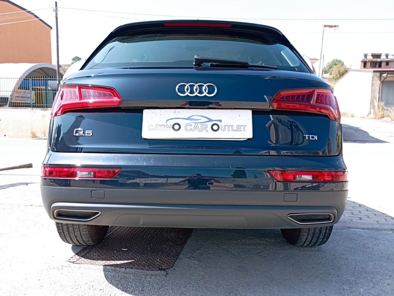 Audi Q5 2.0 TDI 150 CV Business