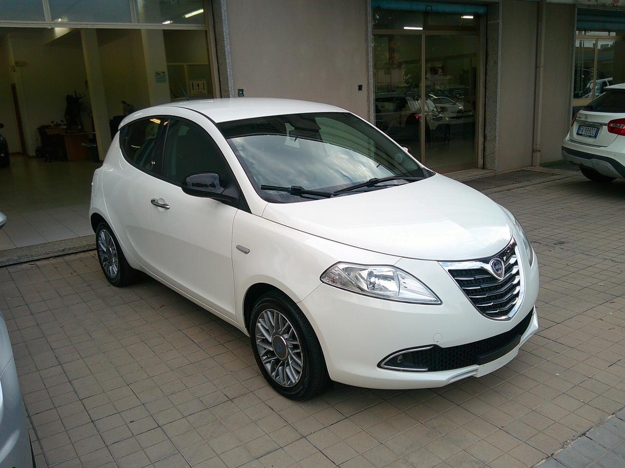 Lancia Ypsilon 1.3 MJT 16V 95 CV 5 porte S&S Gold