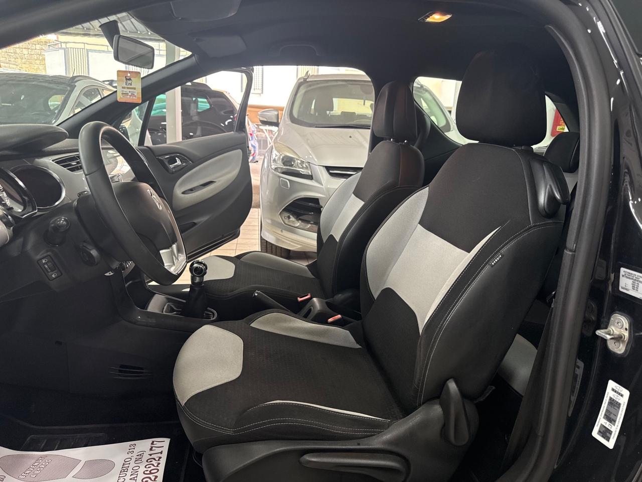 Ds3 1.4 hdi bicolore just black