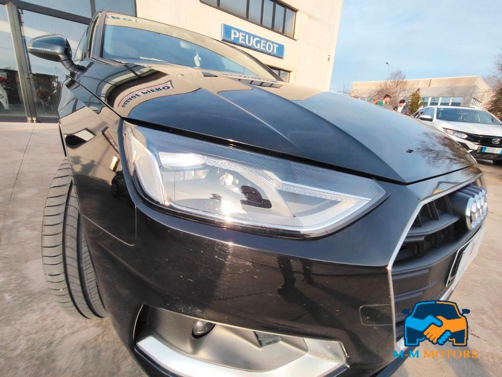 Audi A4 Berlina A4 35 2.0 tfsi mhev Business 150cv s-tronic