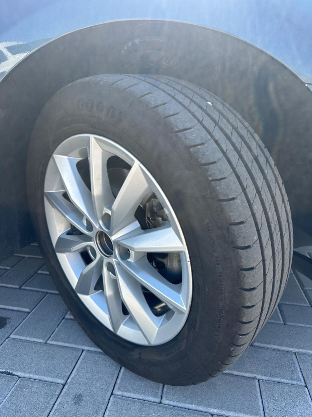 Volkswagen Golf 2.0 TDI 140CV DPF 5p. Highline