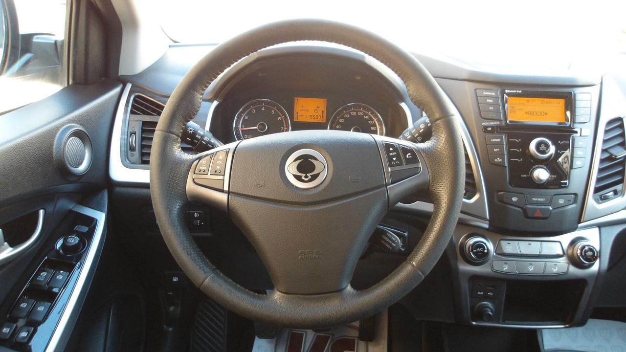 SSANGYONG KORANDO 2.0 B/GPL-PREZZO PROMO!