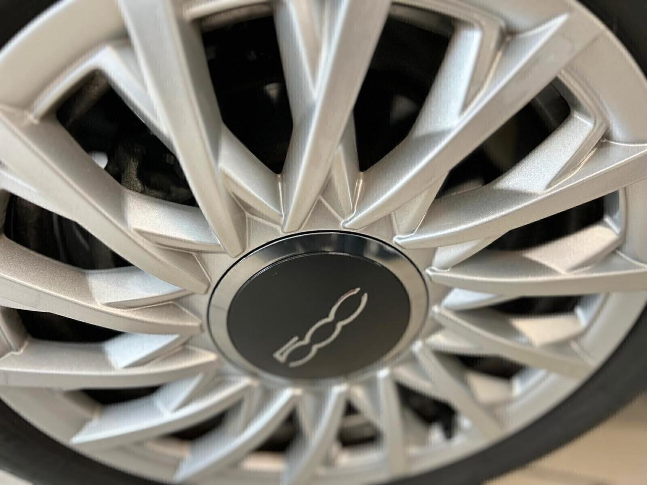 Fiat 500C Cabrio DOLCEVITA 1.0 Hybrid SPOTICAR