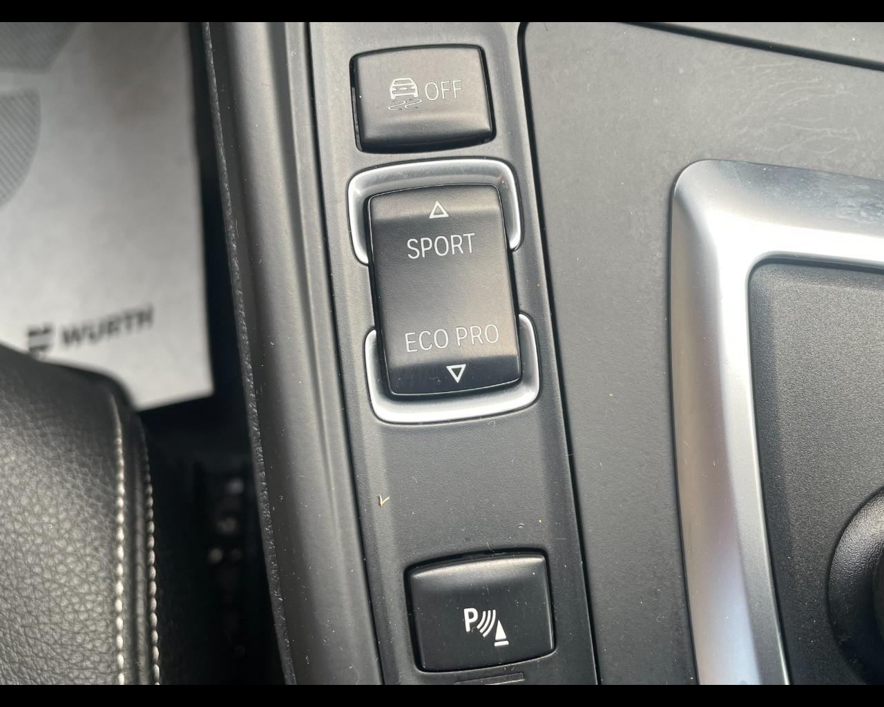 BMW Serie 2 F22 Coupe - 218d Coupe Advantage 150cv auto my18