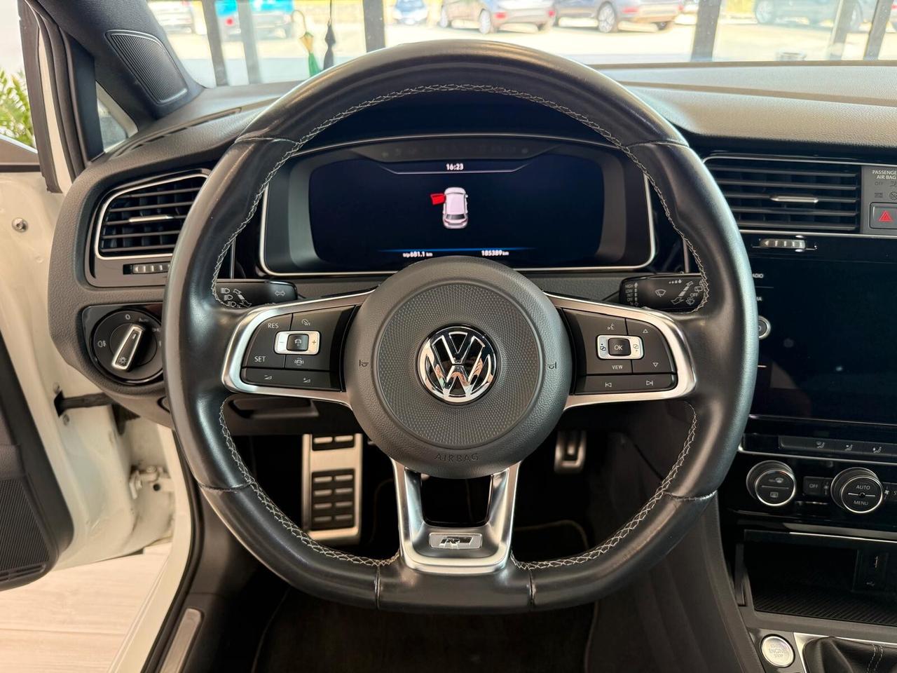 Volkswagen Golf 1.6 R line r line Sport BlueMotion Technology 115 CV 5p.