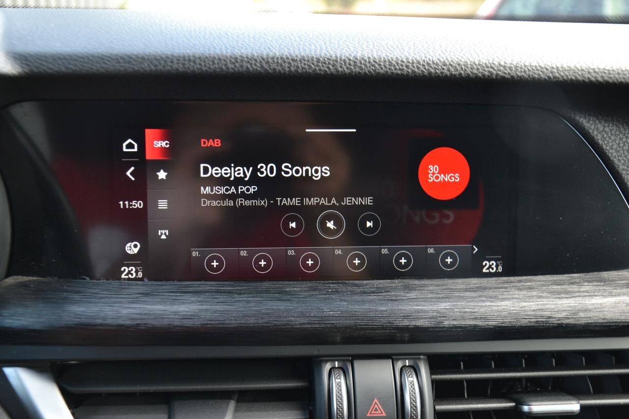 Alfa Romeo Stelvio 2.2 160CV SUPER MY23 SENZA VINCOLI FINANZIARI • UNIPRO' IVA ESPOSTA GARANZIA 12M