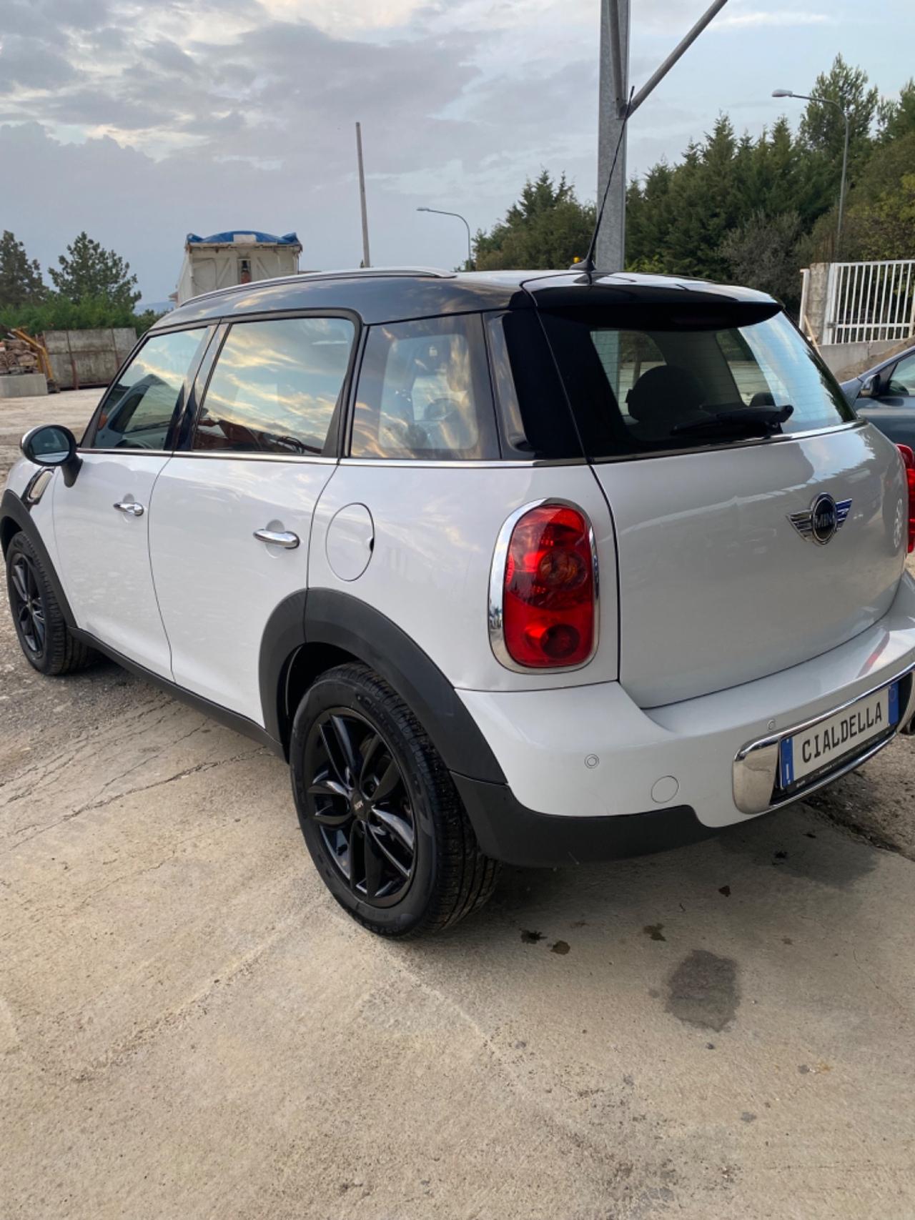 Mini Cooper D Countryman Mini 2.0 Cooper D Countryman Automatica