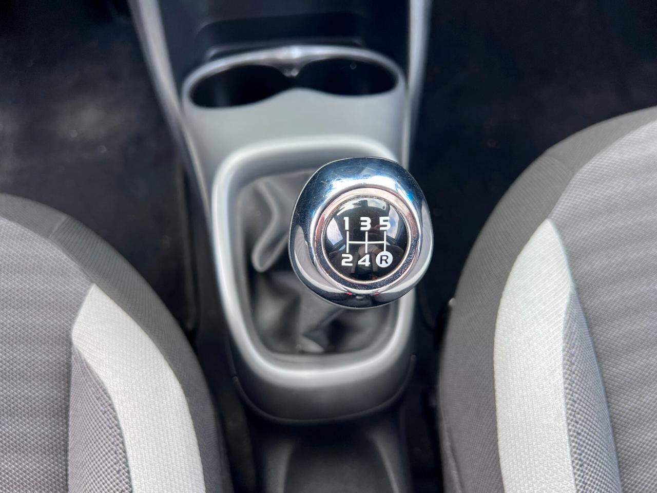 Toyota Aygo Connect 1.0 VVT-i 72 CV 5 porte x-clusiv