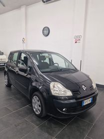 Renault Modus Grand 1.2 16V Dynamique
