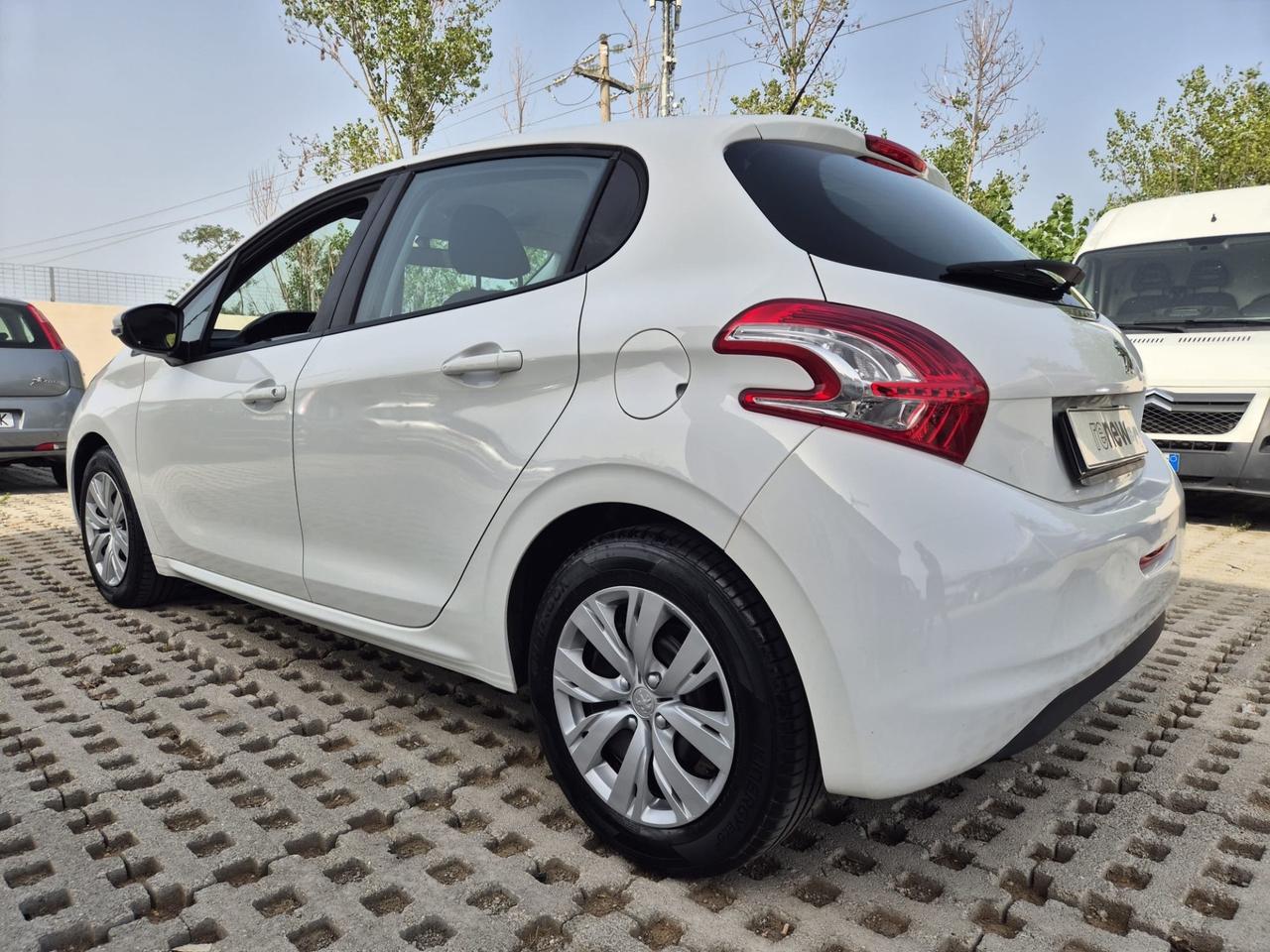 Peugeot 208 1.2 VTi 82 CV 5 porte Active