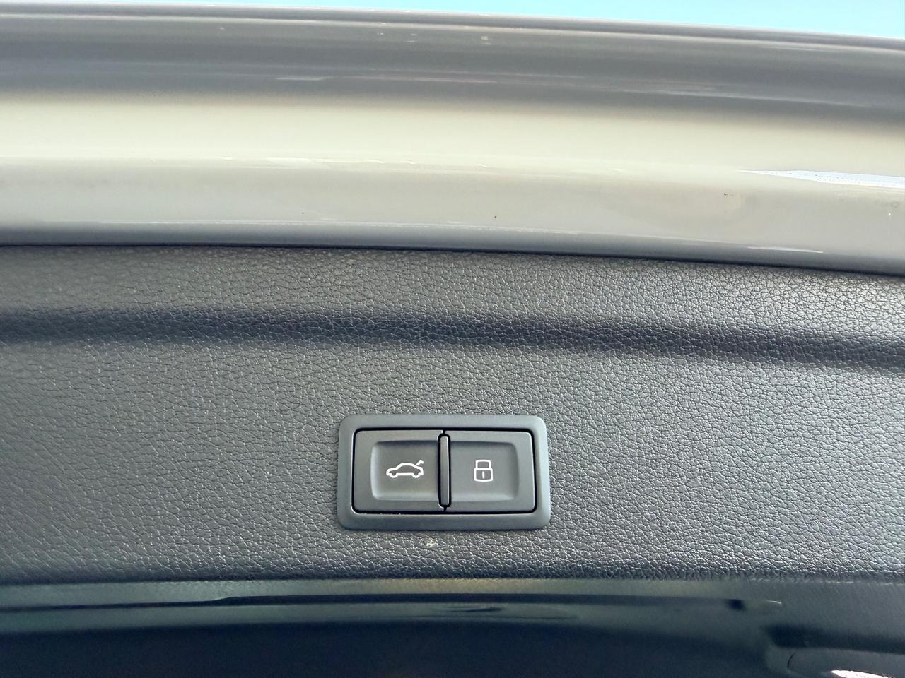 Audi Q3 SPB 40 TDI quattro 200cv S tronic line edition gesso